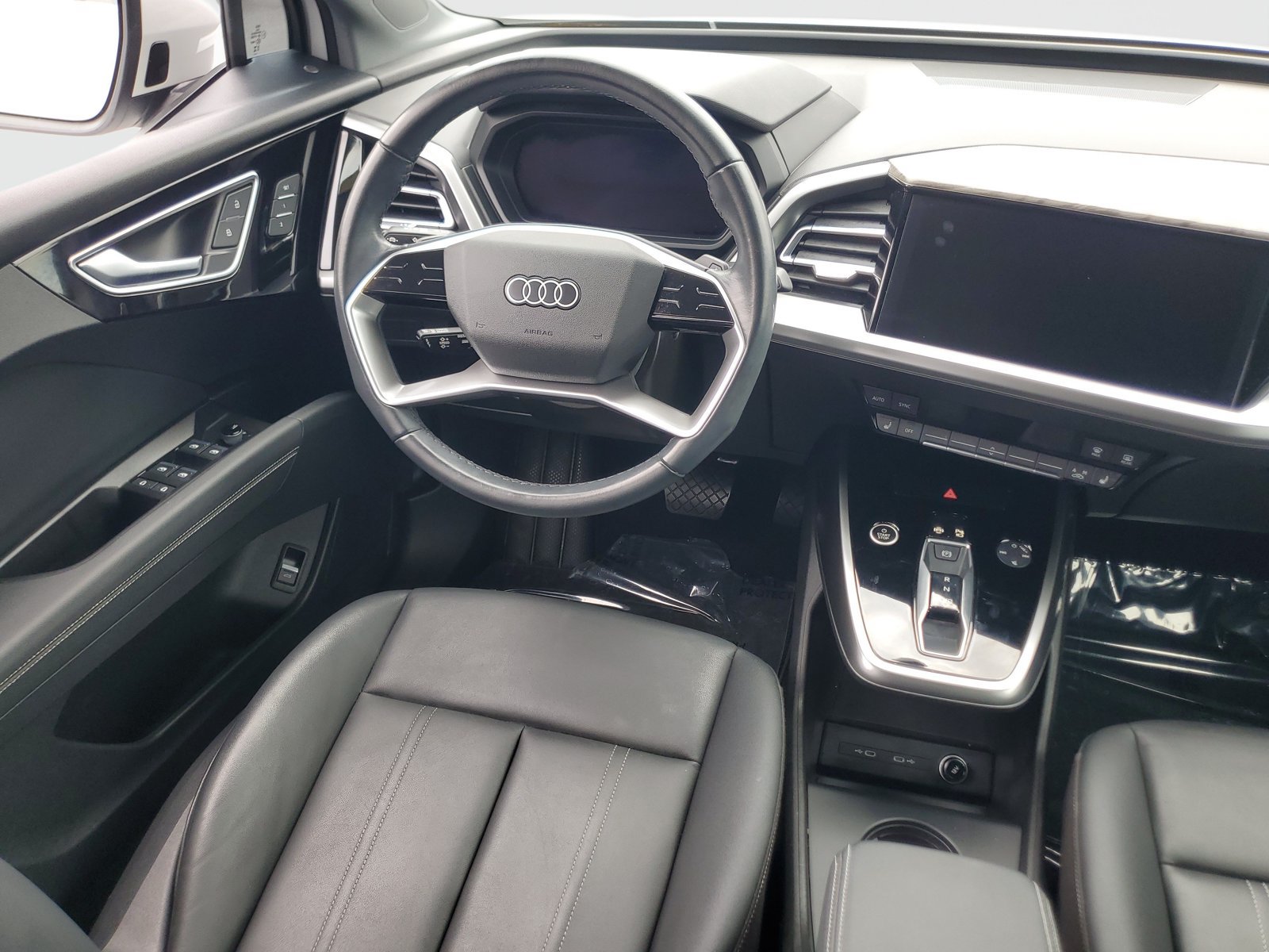 Used 2024 Audi Q4 e-tron Premium w/ Convenience Package AWD/4WD image 12