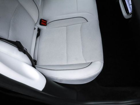 Used 2023 Tesla Model S Plaid image 20