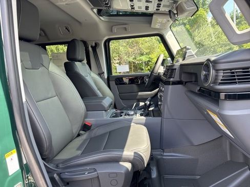 New 2025 INEOS Grenadier Fieldmaster Edition image 38