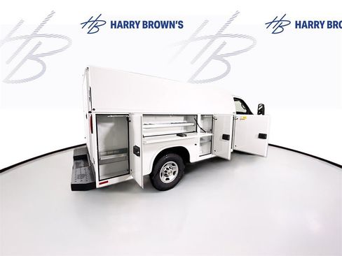 New 2025 Chevrolet Express 3500 w/ Power Convenience Package image 29
