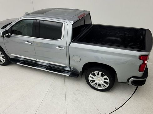 New 2026 Chevrolet Silverado 1500 High Country w/ High Country Premium Package AWD/4WD image 36