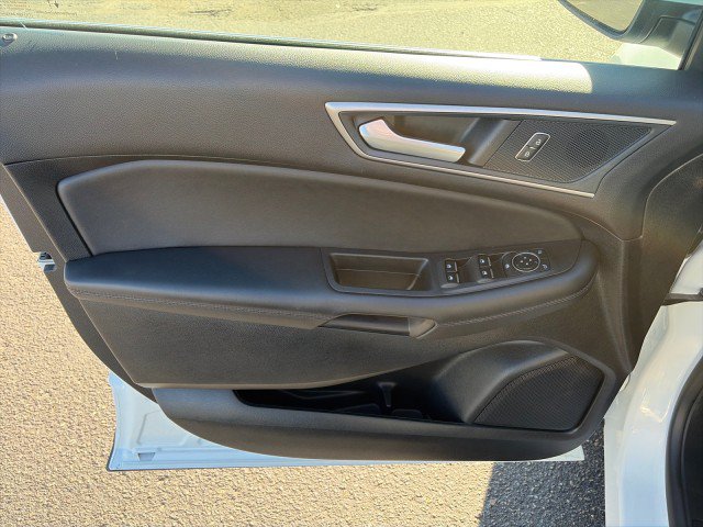 Used 2024 Ford Edge SEL w/ Convenience Package AWD/4WD image 12