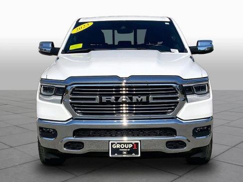 Used 2023 RAM 1500 Laramie AWD/4WD image 4