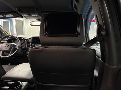 Used 2021 Nissan Titan PRO-4X w/ Pro-4x Utility Package image 22
