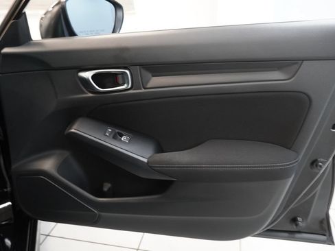 Used 2022 Honda Civic LX image 31