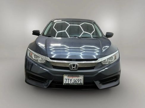 Used 2016 Honda Civic EX image 3