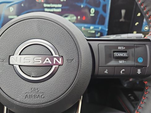 New 2026 Nissan Kicks SR w/ Cold Weather Package image 15