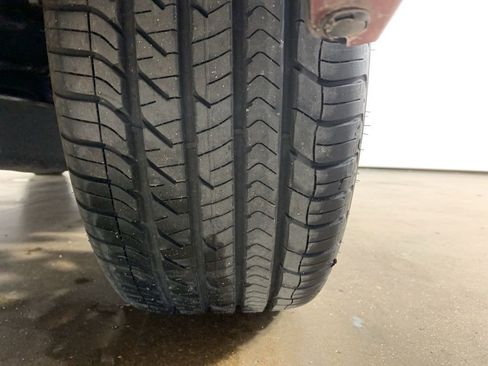 Used 2022 Toyota Corolla SE image 37