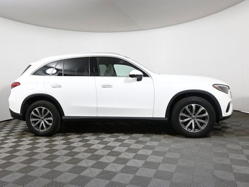 Certified 2026 Mercedes-Benz GLC 300 4MATIC image 8