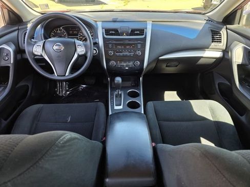 Used 2015 Nissan Altima 2.5 S w/ Power Driver Seat Package image 6
