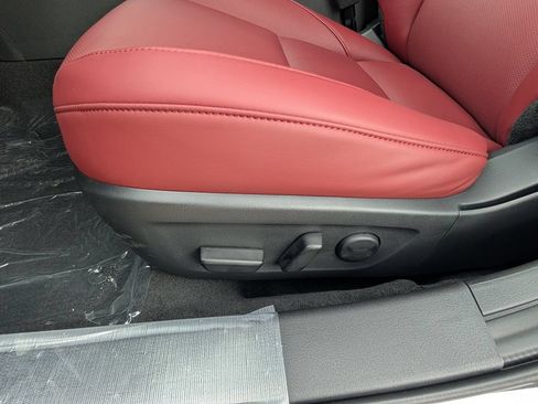New 2026 MAZDA MAZDA3 2.5 S Hatchback w/ Premium Pkg FWD image 11
