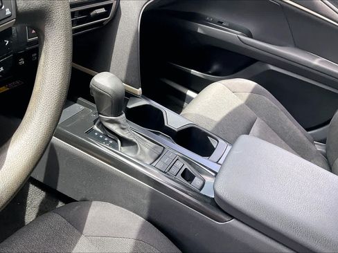 Used 2025 Toyota Camry LE FWD image 15