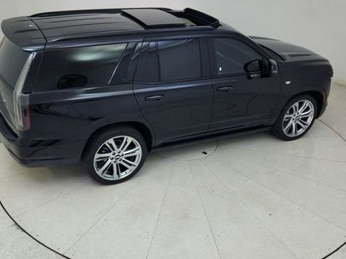 Used 2025 Cadillac Escalade Sport w/ Touring Package image 92