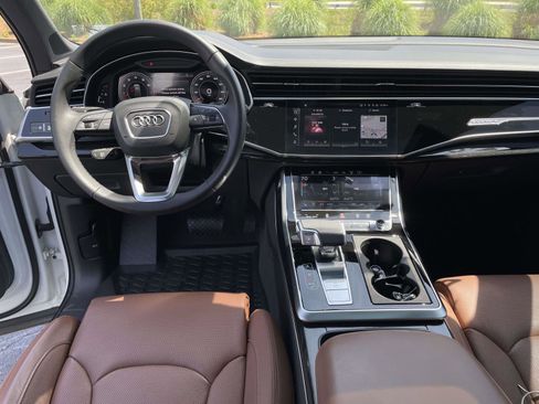 Certified 2023 Audi Q7 3.0T Prestige w/ Prestige Package AWD/4WD image 13