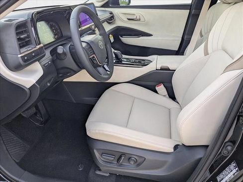 New 2026 Toyota Crown Limited image 4