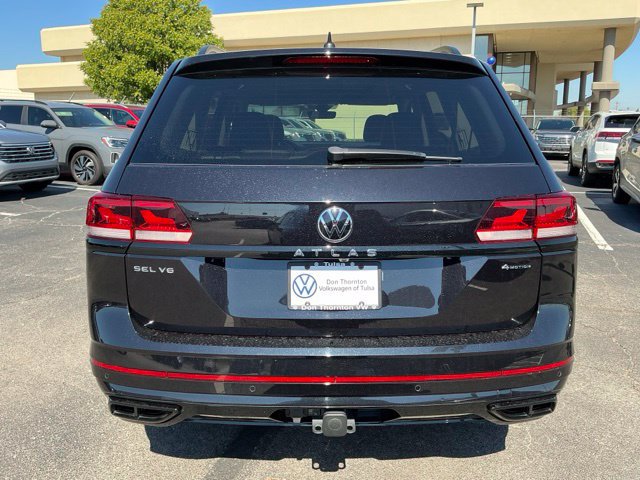 Certified 2023 Volkswagen Atlas SEL R-Line AWD/4WD image 4