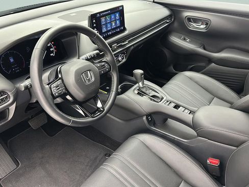Used 2025 Honda HR-V EX-L image 13