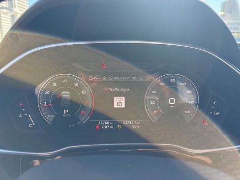 Used 2024 Audi Q3 2.0T Premium Plus image 22