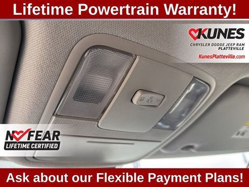 Used 2025 Kia Soul LX FWD image 31