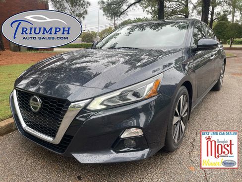 Used 2019 Nissan Altima 2.5 SL image 1