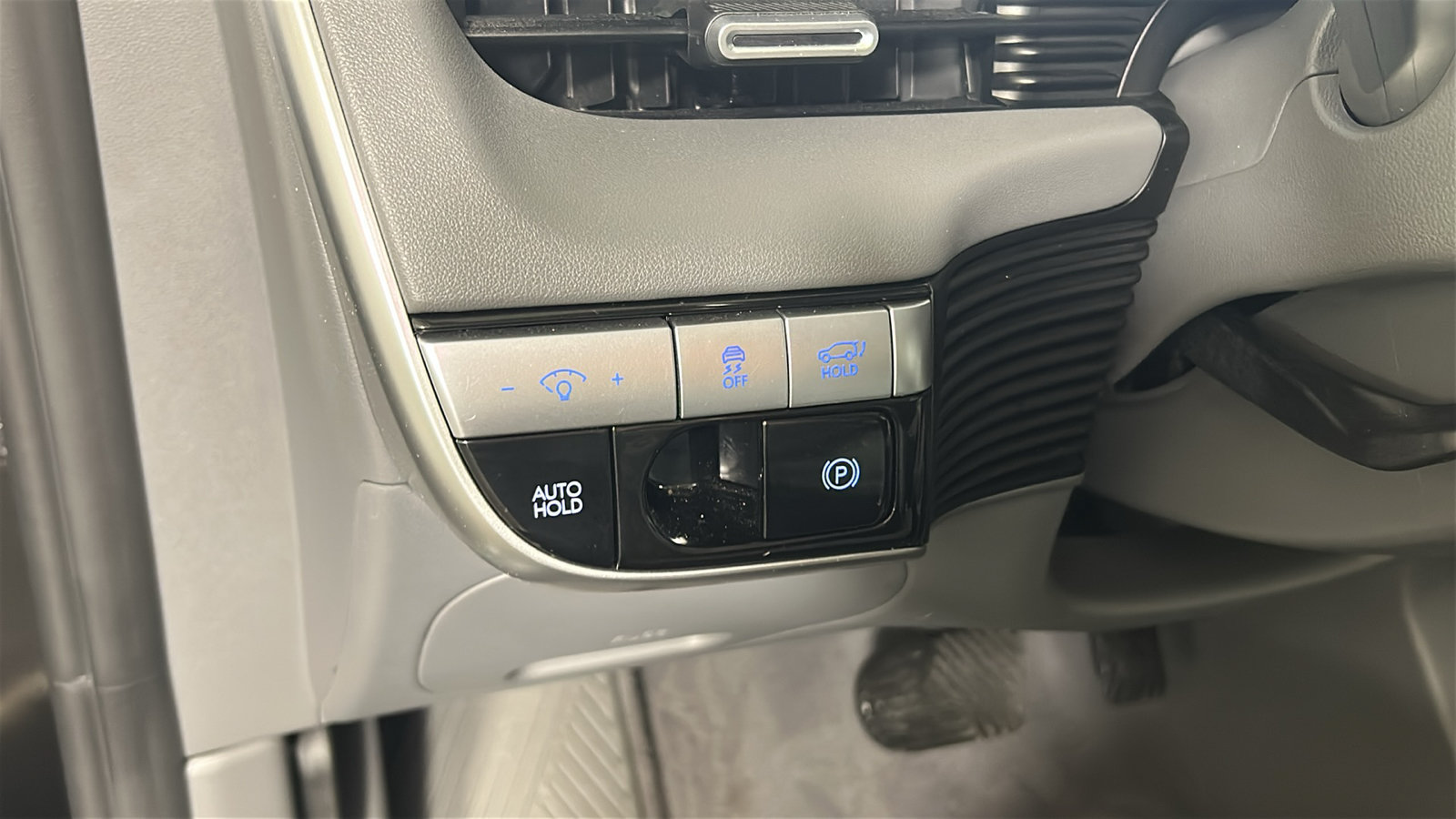 Certified 2023 Hyundai Ioniq 5 Limited AWD/4WD image 25