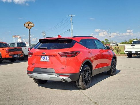 New 2025 Chevrolet Blazer LT w/ LPO, Black Sport Package AWD/4WD image 5