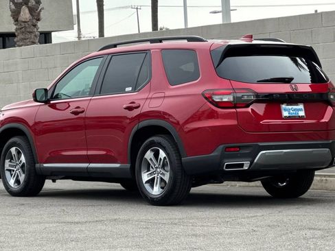 New 2026 Honda Pilot EX-L image 6