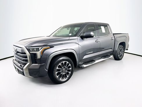Used 2023 Toyota Tundra Limited RWD image 3