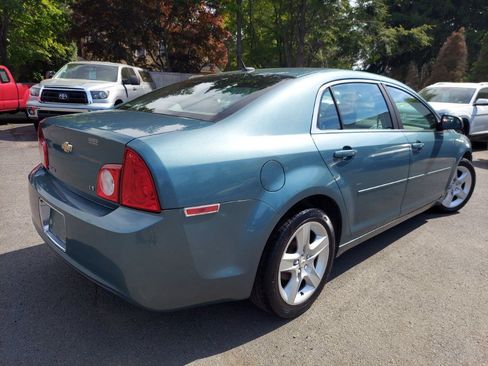 Used 2009 Chevrolet Malibu LS FWD image 3