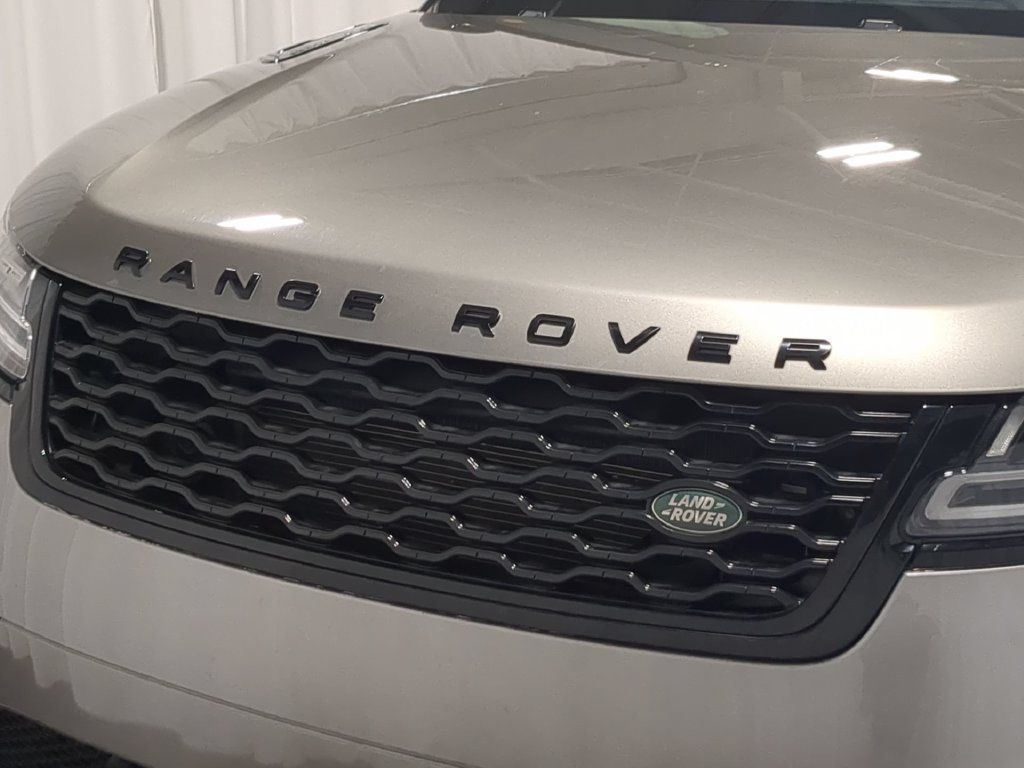 Used 2019 Land Rover Range Rover Velar R-Dynamic SE AWD/4WD image 15