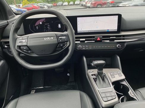 New 2026 Kia Sportage X-Line w/ X-Line Technology Package image 9