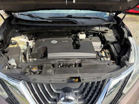 Used 2018 Nissan Murano SV w/ Premium Package AWD/4WD image 27