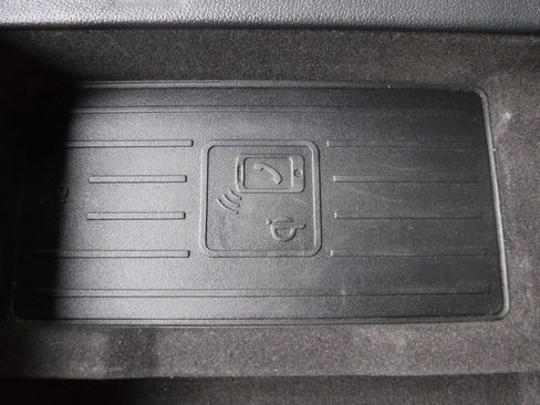 Used 2024 Audi A6 Premium Plus image 23