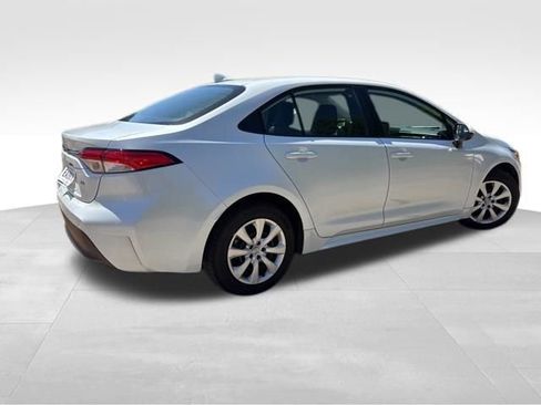 Used 2023 Toyota Corolla LE FWD image 6