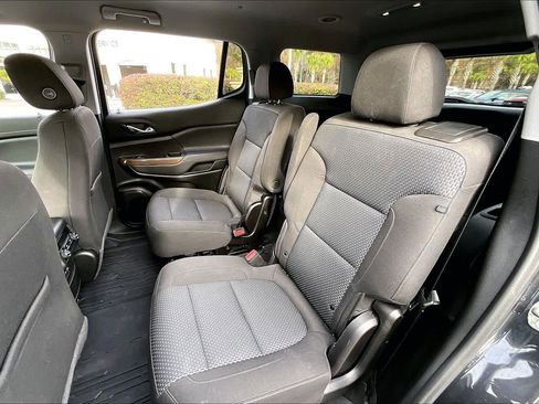 Used 2020 GMC Acadia SLE w/ LPO, Floor Liner Package image 18