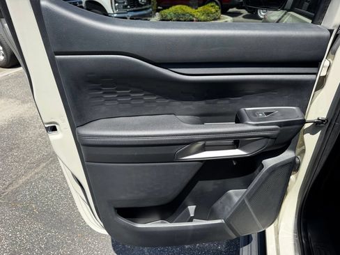 New 2026 Ford Ranger Lariat w/ Black Appearance Package RWD image 30