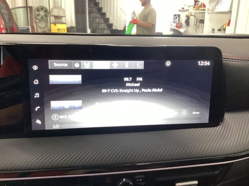 Used 2025 Nissan Kicks SR AWD/4WD image 22