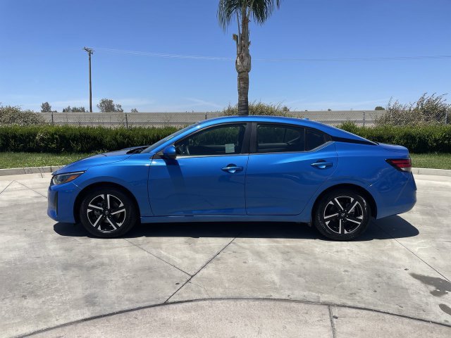 Used 2024 Nissan Sentra SV FWD image 5