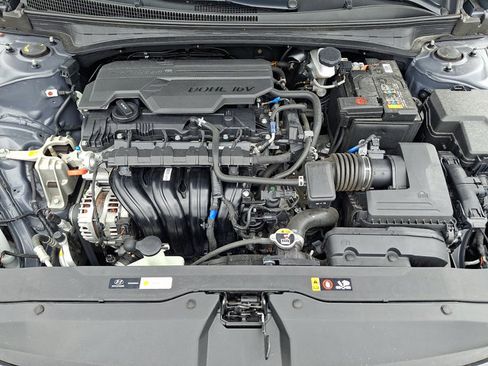 Certified 2024 Hyundai Elantra SEL w/ Convenience Package FWD image 28