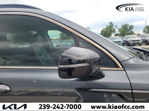 Certified 2021 Kia Sorento SX AWD/4WD image 5