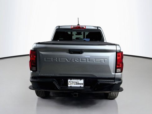 Used 2023 Chevrolet Colorado Trail Boss w/ Technology Package AWD/4WD image 8