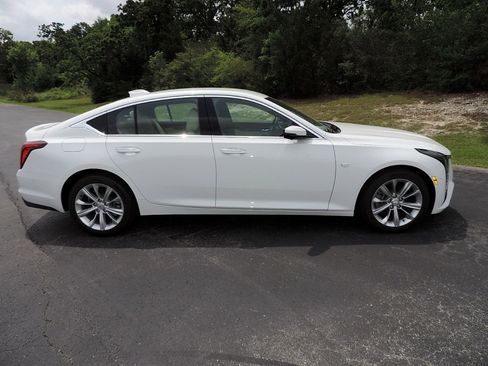 New 2026 Cadillac CT5 Premium Luxury image 4