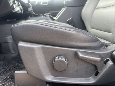 Used 2024 Ford Bronco Everglades image 10