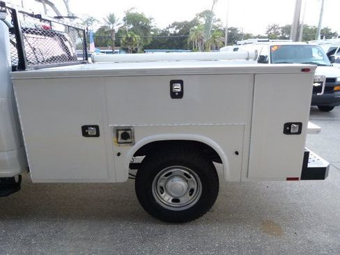 Used 2019 Ford F250 XL w/ Power Equipment Group RWD image 15