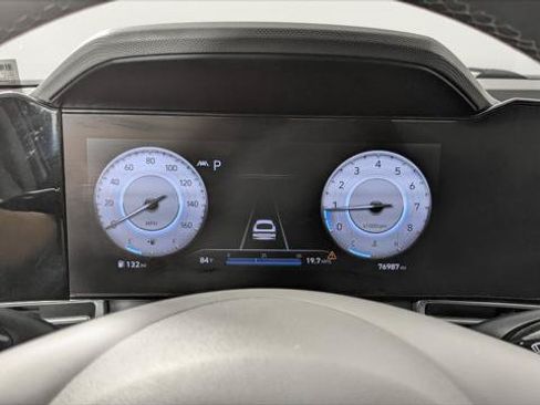 Used 2023 Hyundai Elantra SEL w/ Convenience Package FWD image 27