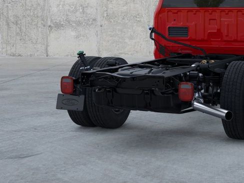 New 2026 Ford F350 XL w/ XL Chrome Package image 21