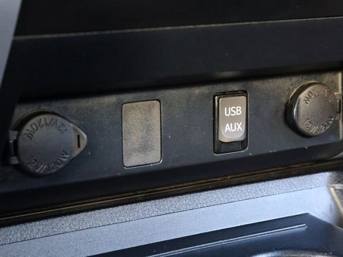 Used 2019 Toyota Tundra SR5 image 30