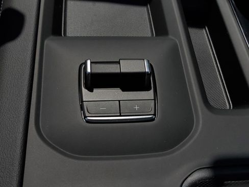 New 2025 GMC Sierra 2500 Denali image 32