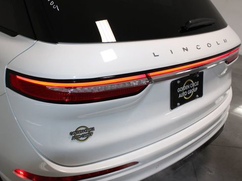 New 2026 Lincoln Corsair Premiere image 57