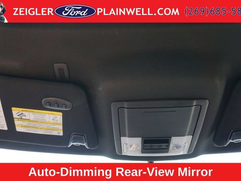 Used 2018 Ford Explorer XLT w/ Equipment Group 202A AWD/4WD image 35